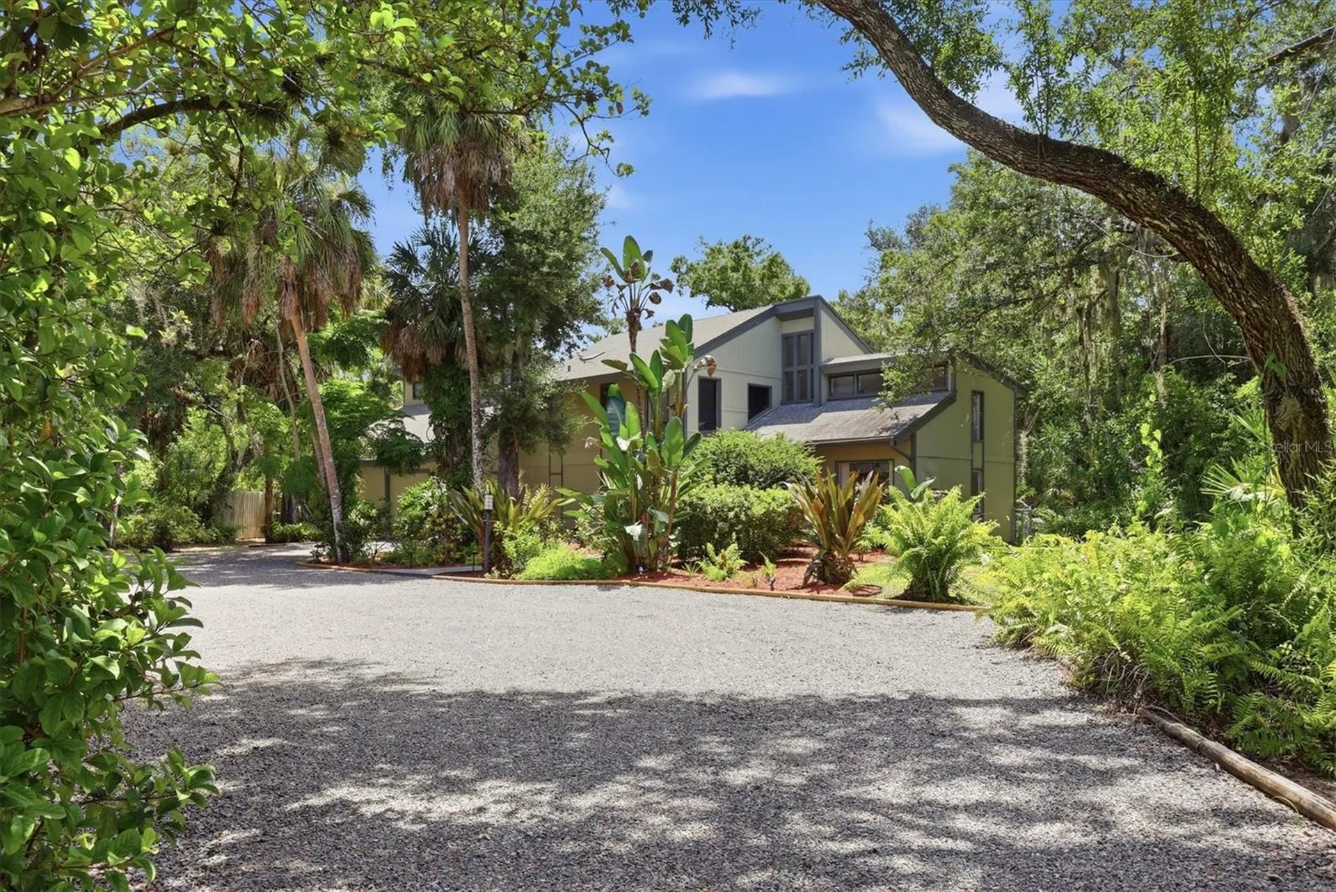 3805 62nd Street E Bradenton FL 34208