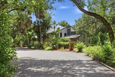 3805 62nd Street E Bradenton FL 34208
