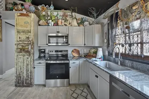 4419 123rd St Court W Cortez FL 34215