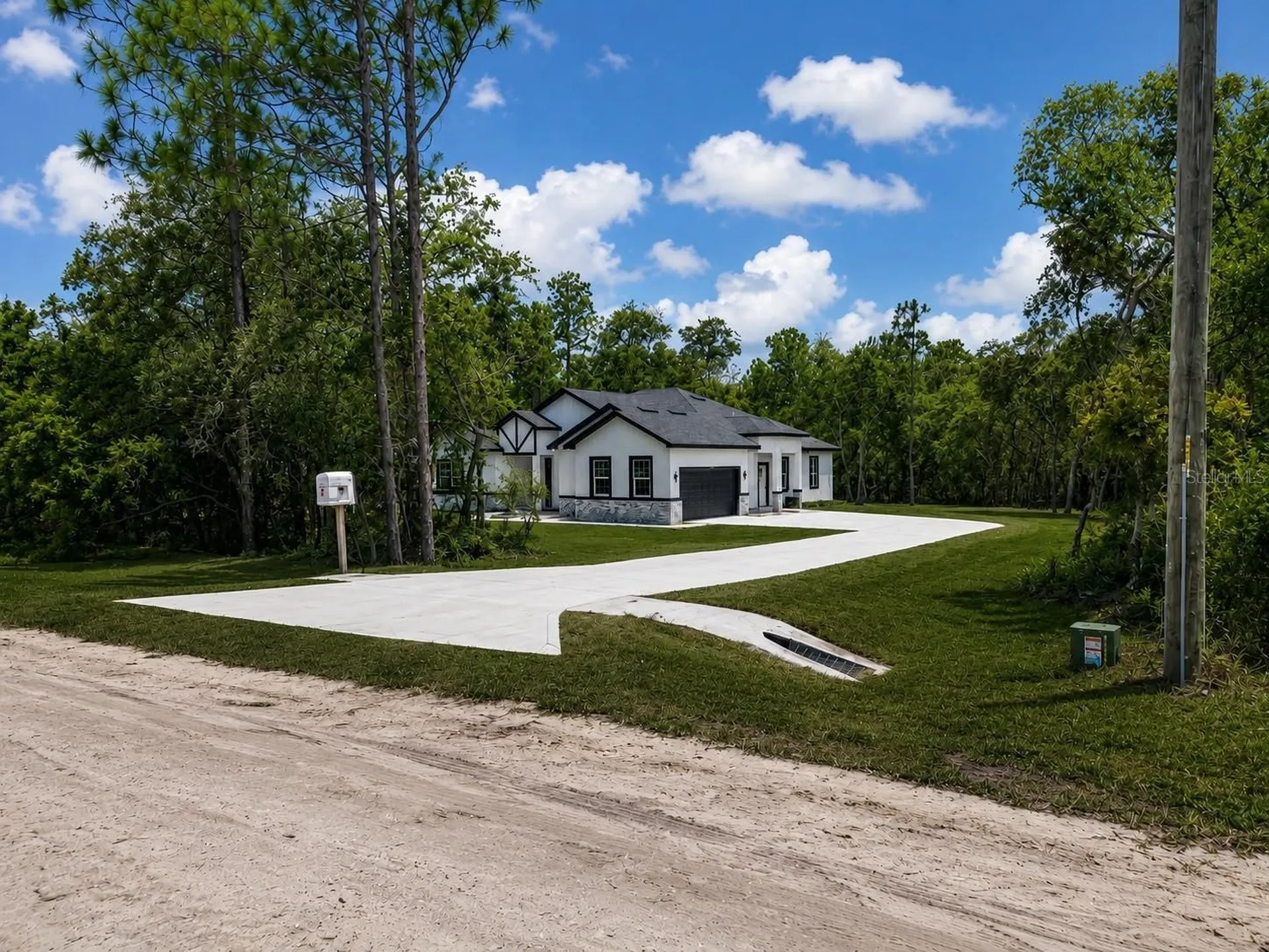 8268 SW 122nd Avenue Dunnellon FL 34432