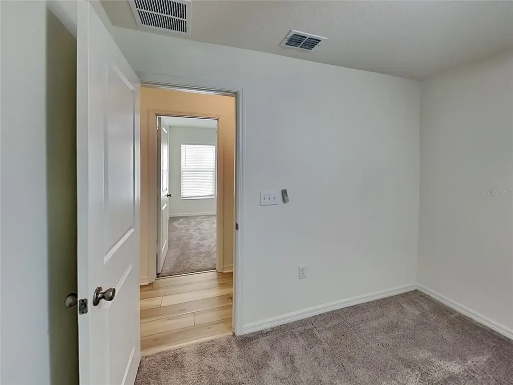 1052 Papaya Circle Davenport FL 33897