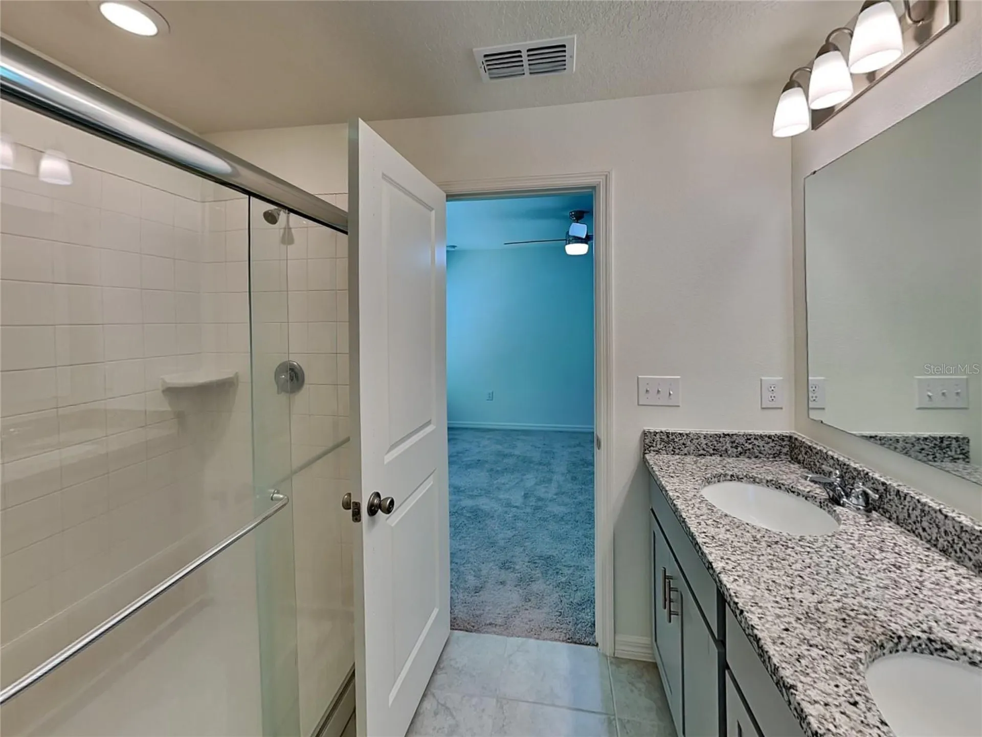 1052 Papaya Circle Davenport FL 33897