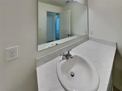 1052 Papaya Circle Davenport FL 33897