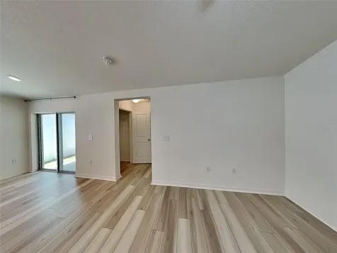 1052 Papaya Circle Davenport FL 33897