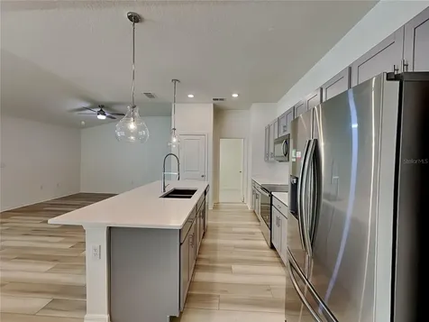 1052 Papaya Circle Davenport FL 33897