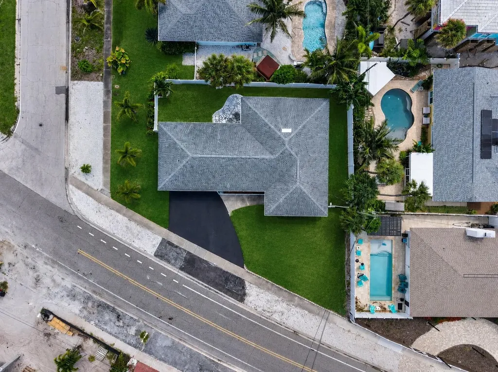 8651 Gulf Boulevard St Pete Beach FL 33706