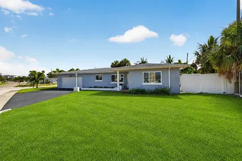8651 Gulf Boulevard St Pete Beach FL 33706