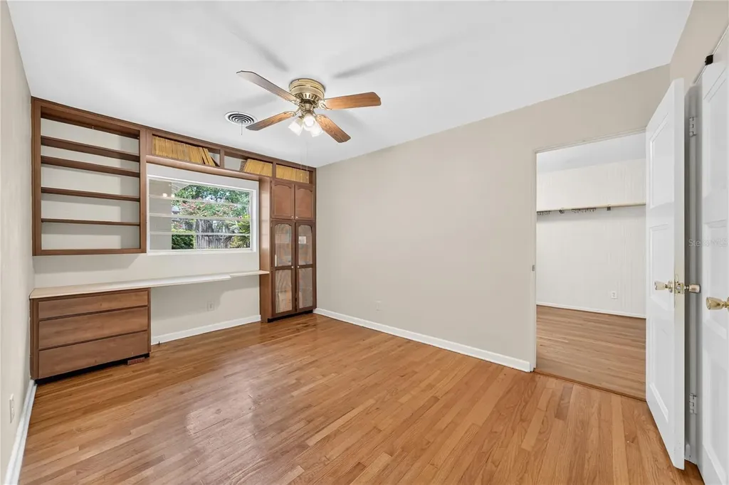 2406 Shoreham Road Orlando FL 32803