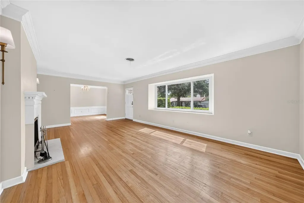 2406 Shoreham Road Orlando FL 32803