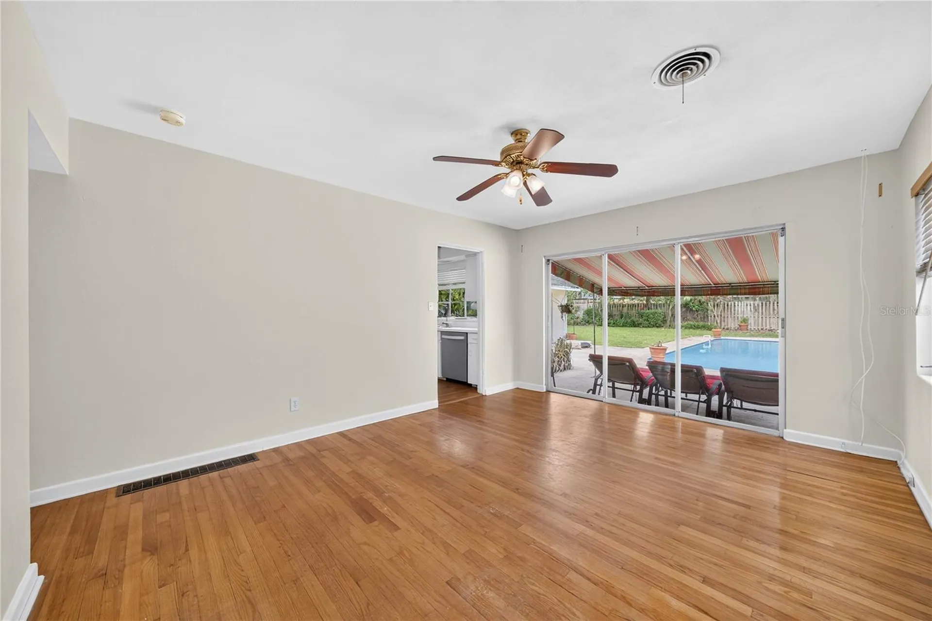 2406 Shoreham Road Orlando FL 32803