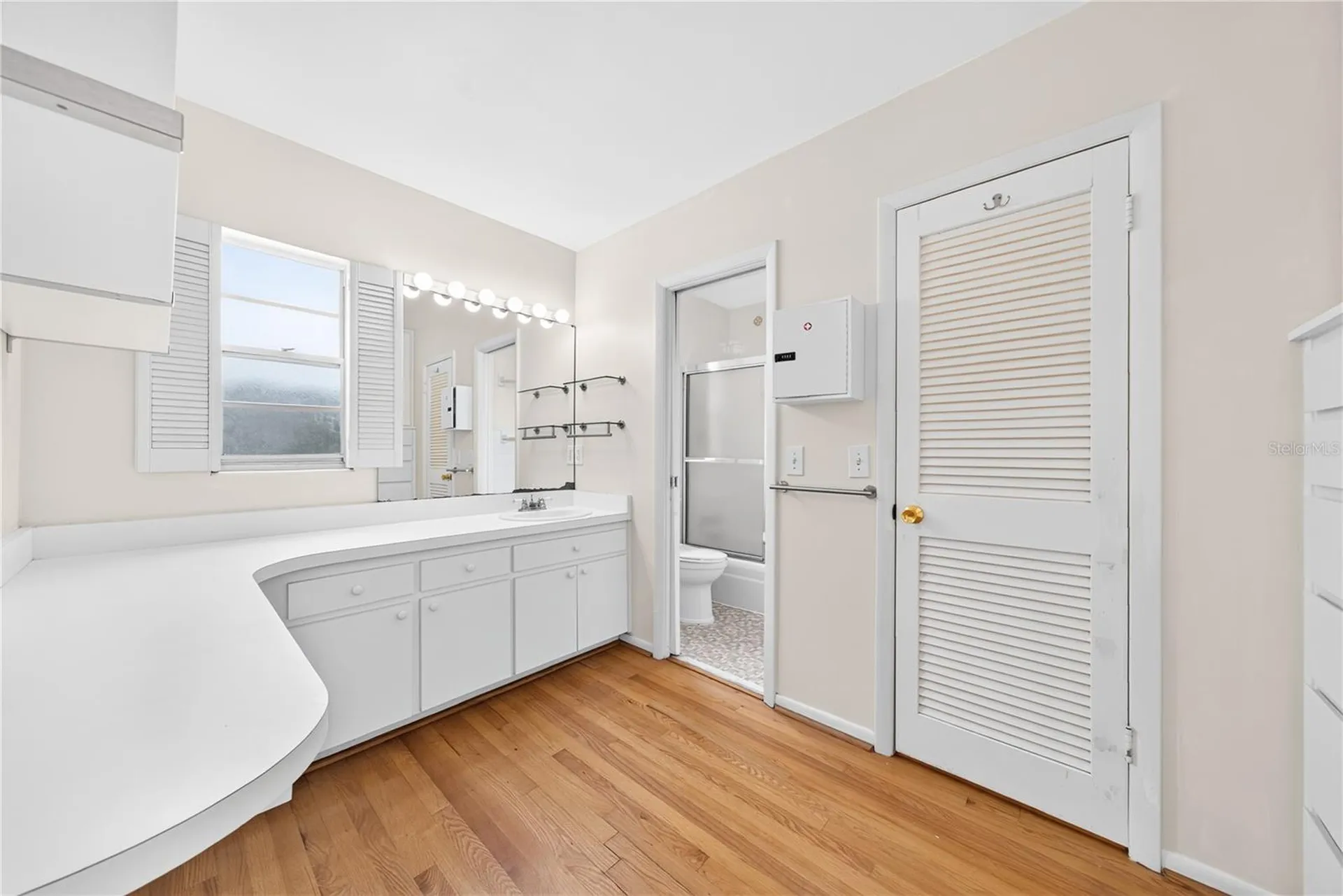 2406 Shoreham Road Orlando FL 32803