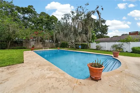 2406 Shoreham Road Orlando FL 32803