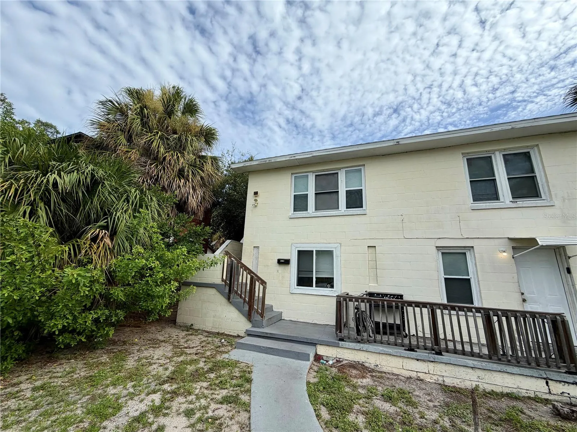827 Paris Avenue S St Petersburg FL 33701