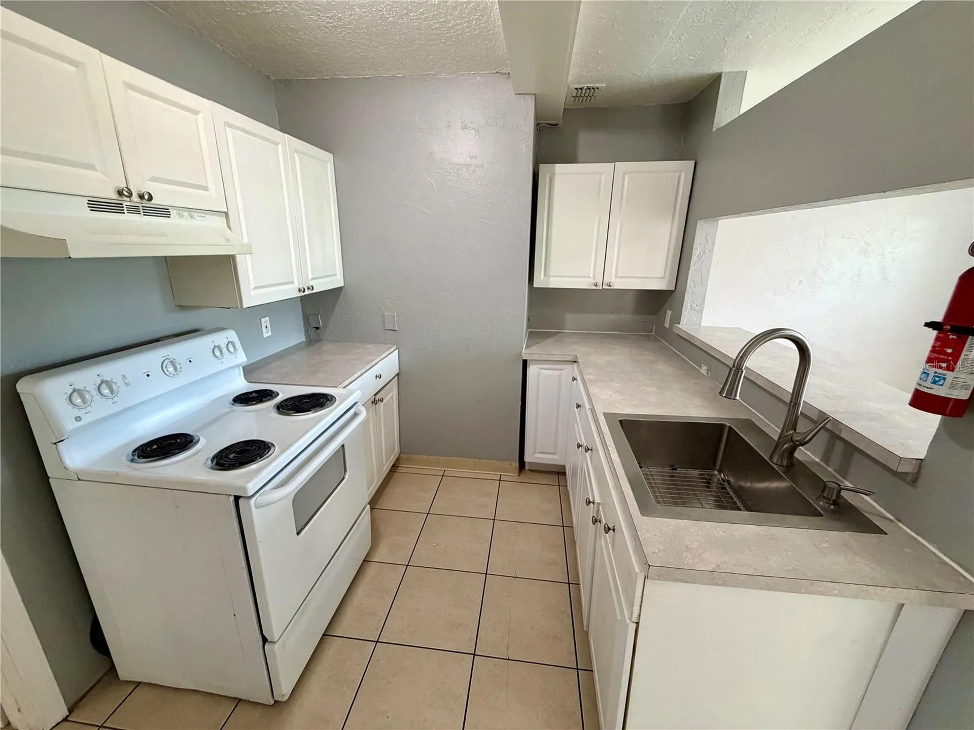 827 Paris Avenue S St Petersburg FL 33701