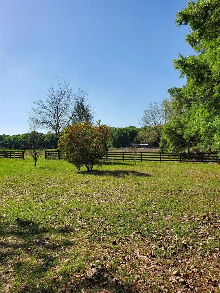 22819 NW 209th Terrace High Springs FL 32643