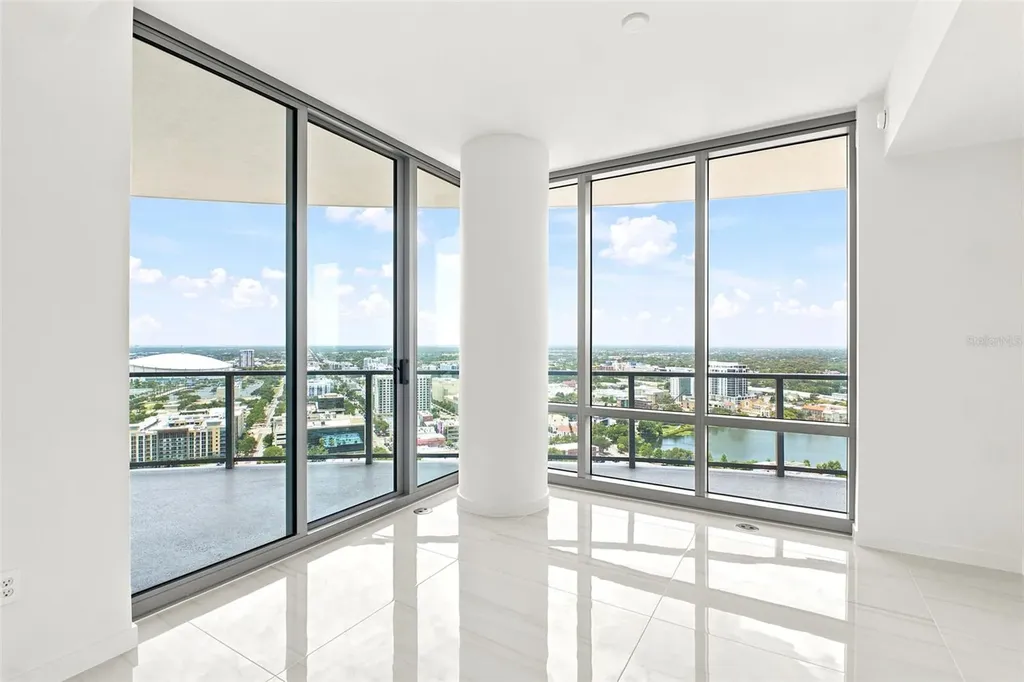 400 Central Avenue St Petersburg FL 33701