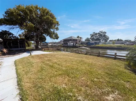 13638 Evelane Drive Hudson FL 34667