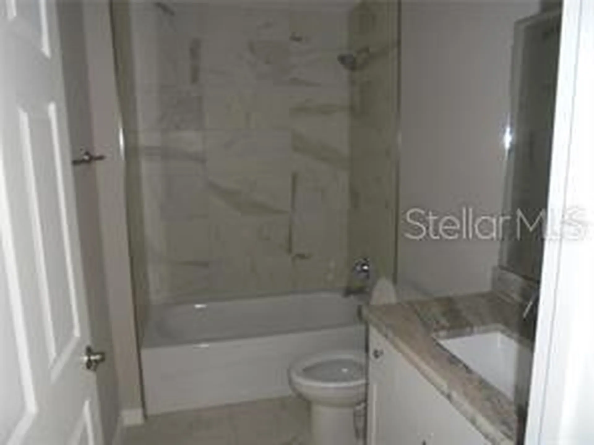 1 Fisher Terrace Trace Ocklawaha FL 32179