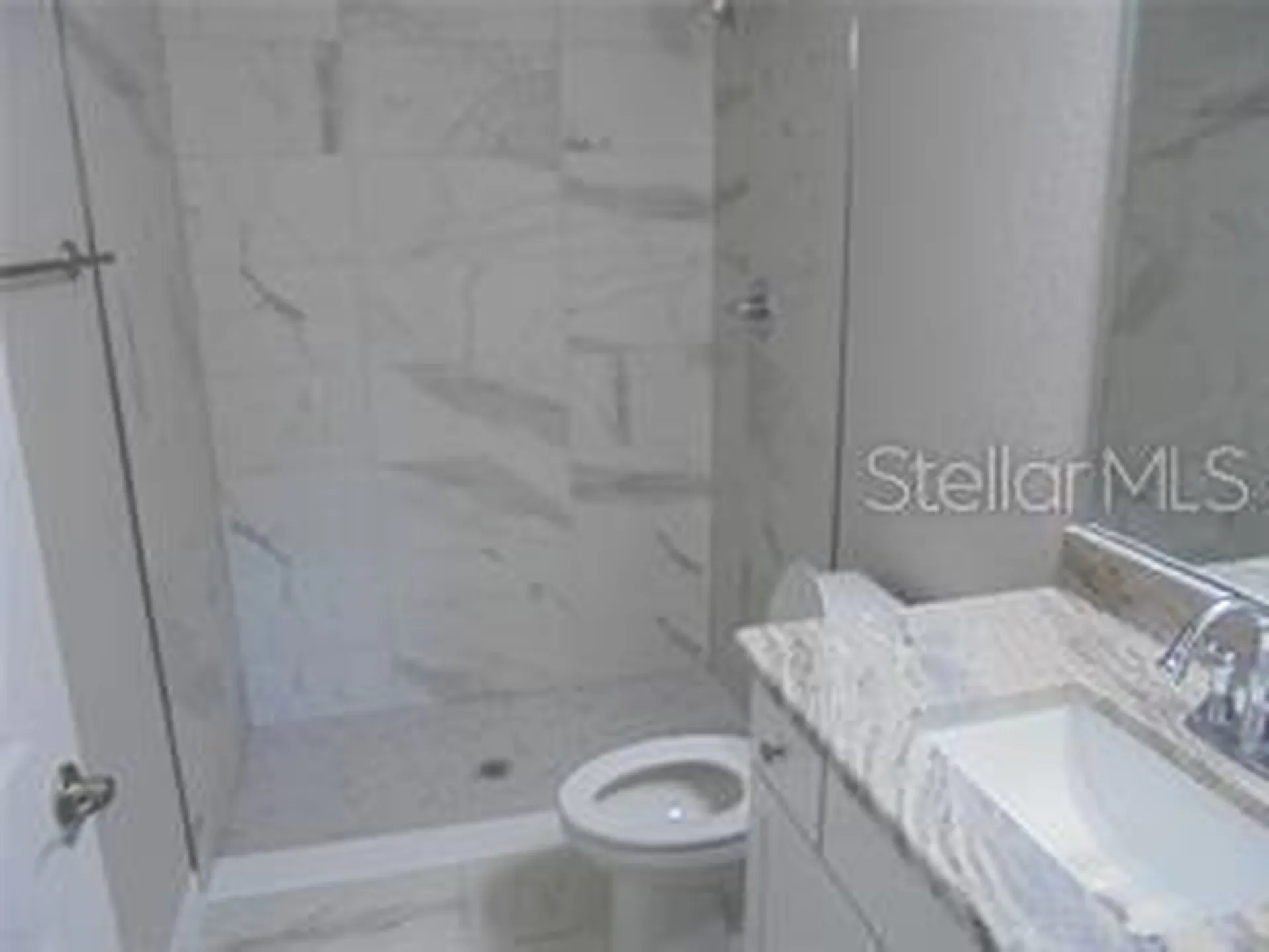 1 Fisher Terrace Trace Ocklawaha FL 32179