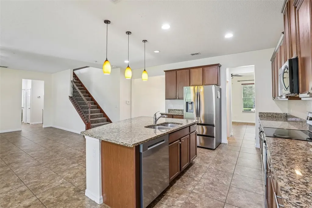 12255 Stone Bark Trail Orlando FL 32824