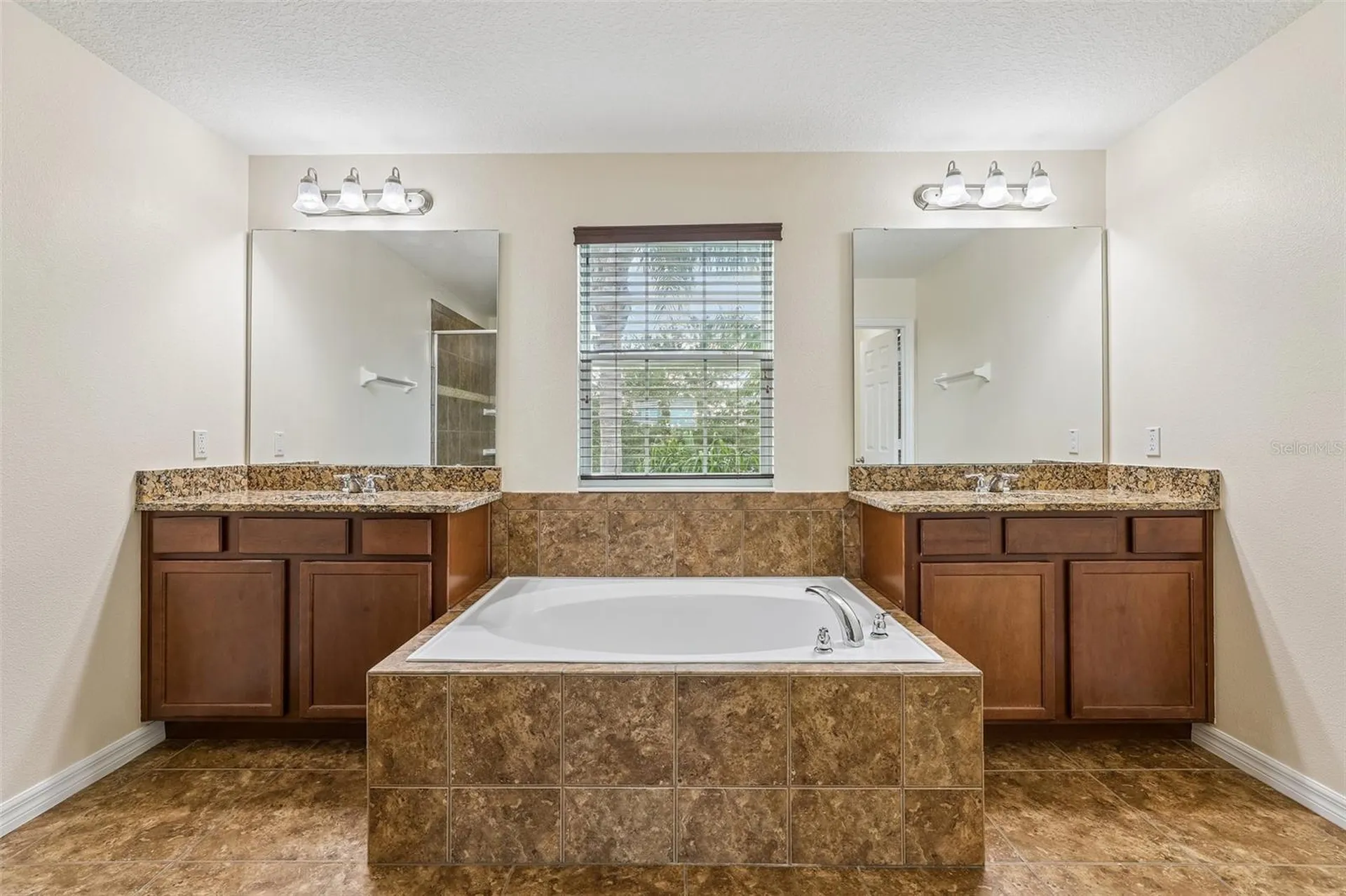 12255 Stone Bark Trail Orlando FL 32824