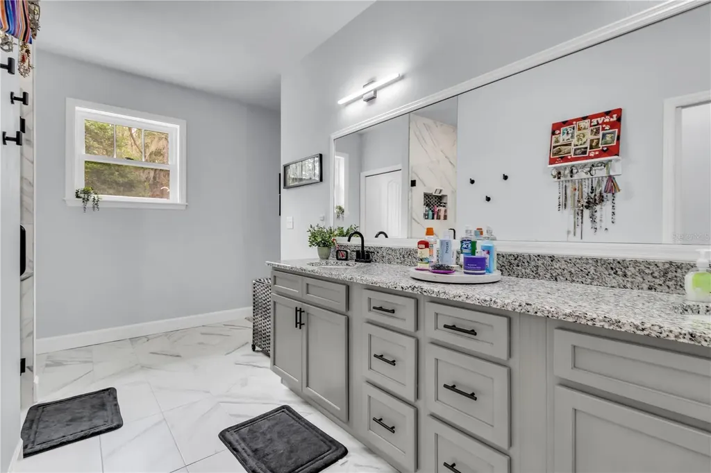 8069 NE 8th Place High Springs FL 32643