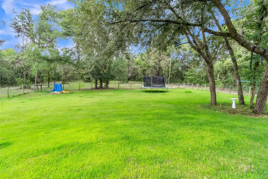 8069 NE 8th Place High Springs FL 32643