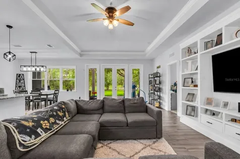 8069 NE 8th Place High Springs FL 32643