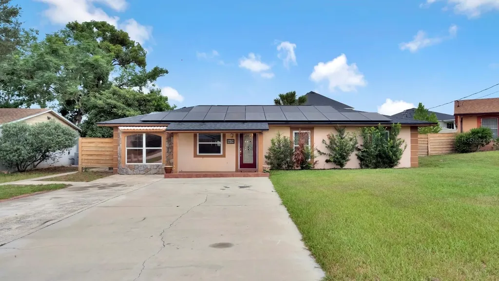 1426 Ellen Lane Apopka FL 32712