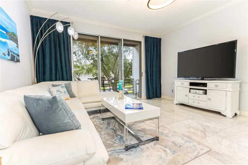 320 Island Way Clearwater Beach FL 33767