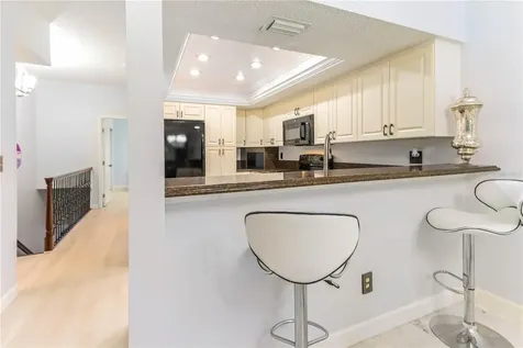 320 Island Way Clearwater Beach FL 33767
