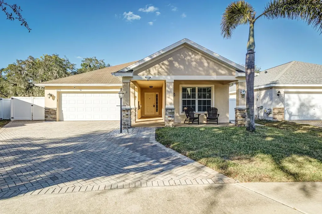 7233 Wakeview Drive Davenport FL 33896