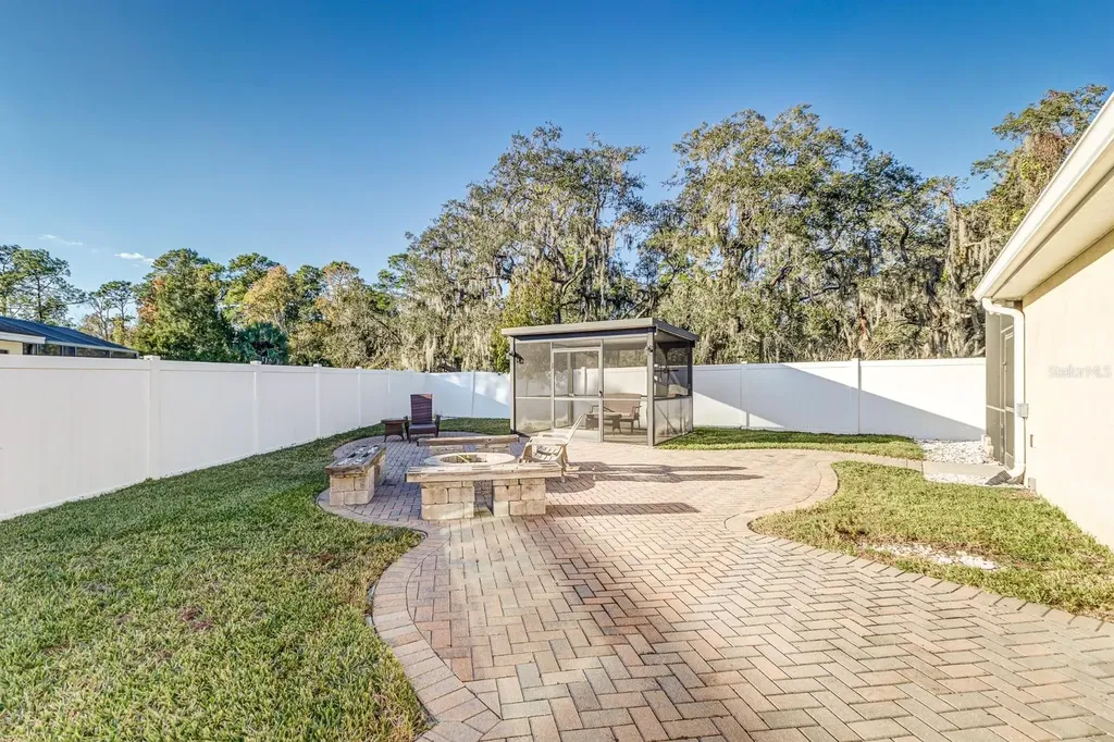 7233 Wakeview Drive Davenport FL 33896