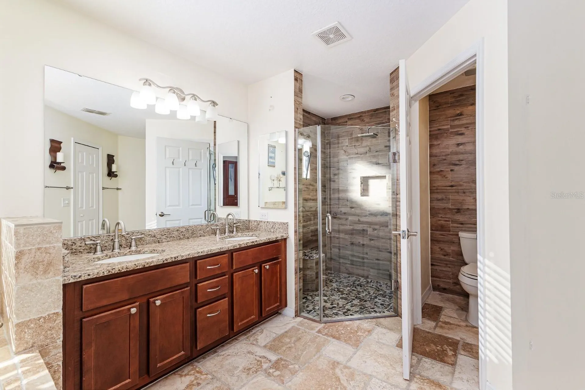 7233 Wakeview Drive Davenport FL 33896