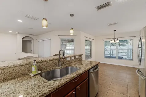 7233 Wakeview Drive Davenport FL 33896