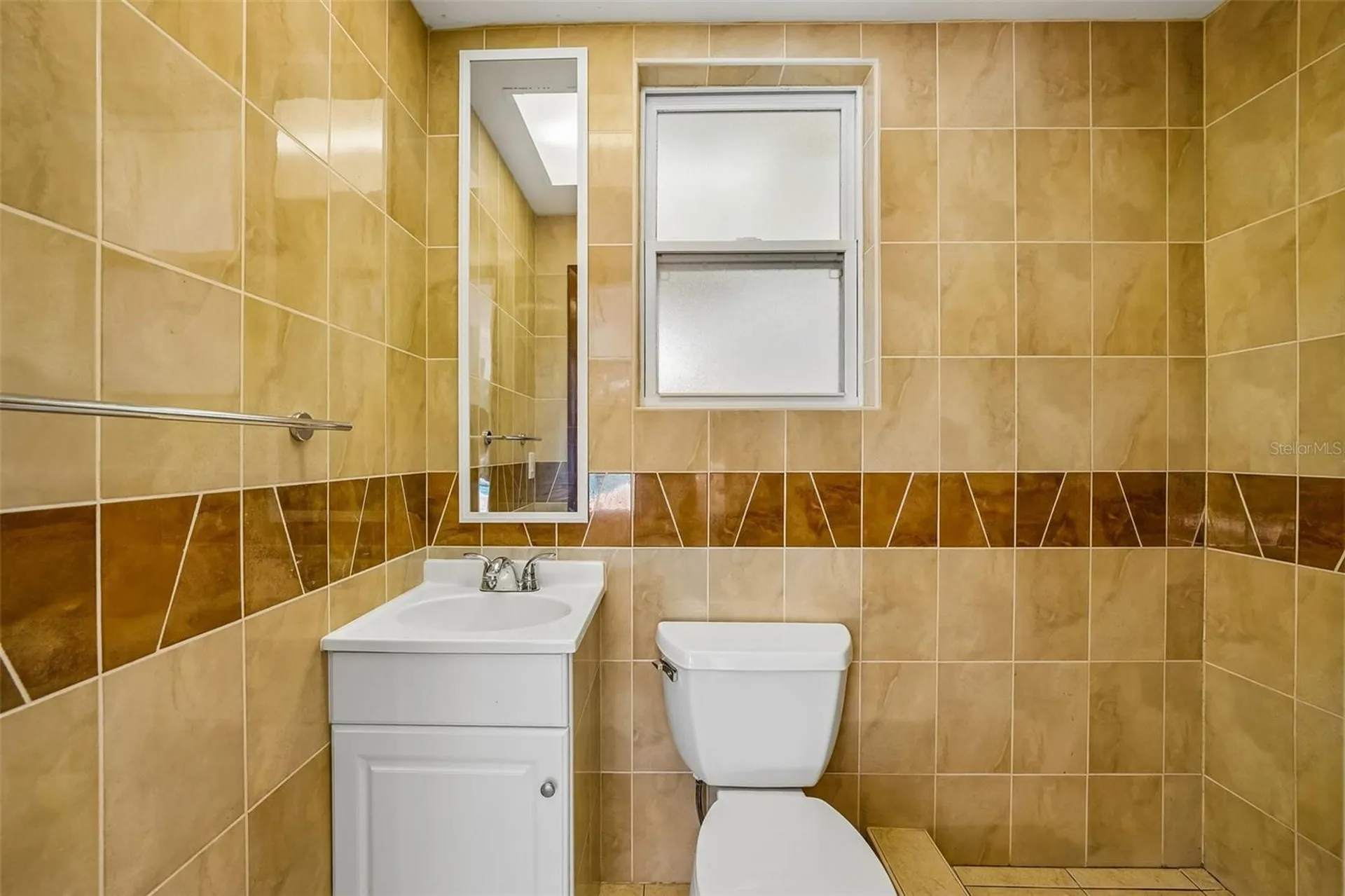 818 Village Way Palm Harbor FL 34683