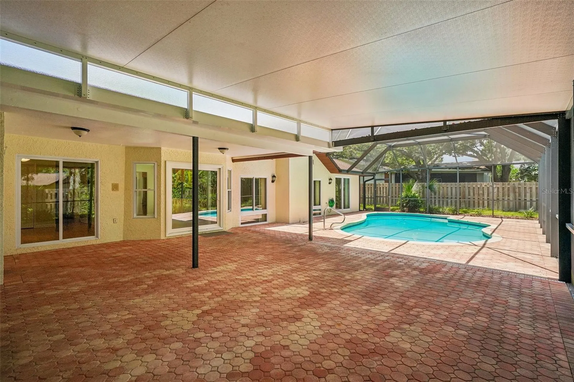 818 Village Way Palm Harbor FL 34683