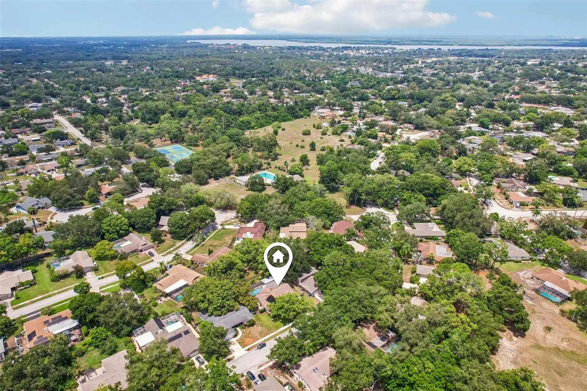 818 Village Way Palm Harbor FL 34683
