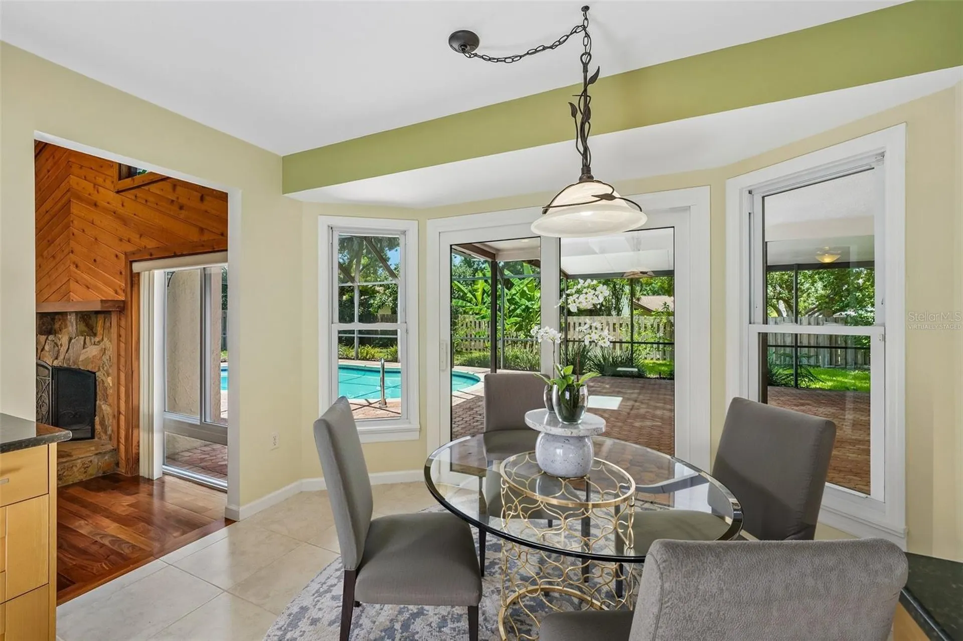 818 Village Way Palm Harbor FL 34683
