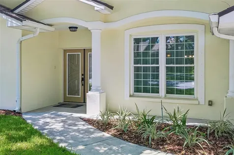 818 Village Way Palm Harbor FL 34683