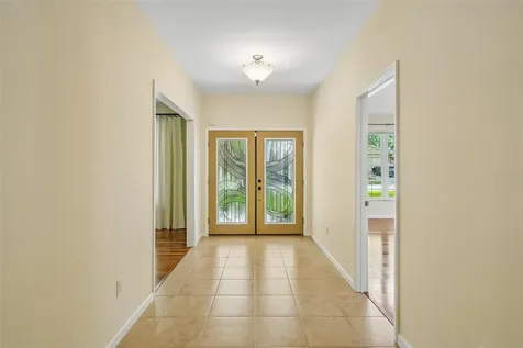 818 Village Way Palm Harbor FL 34683