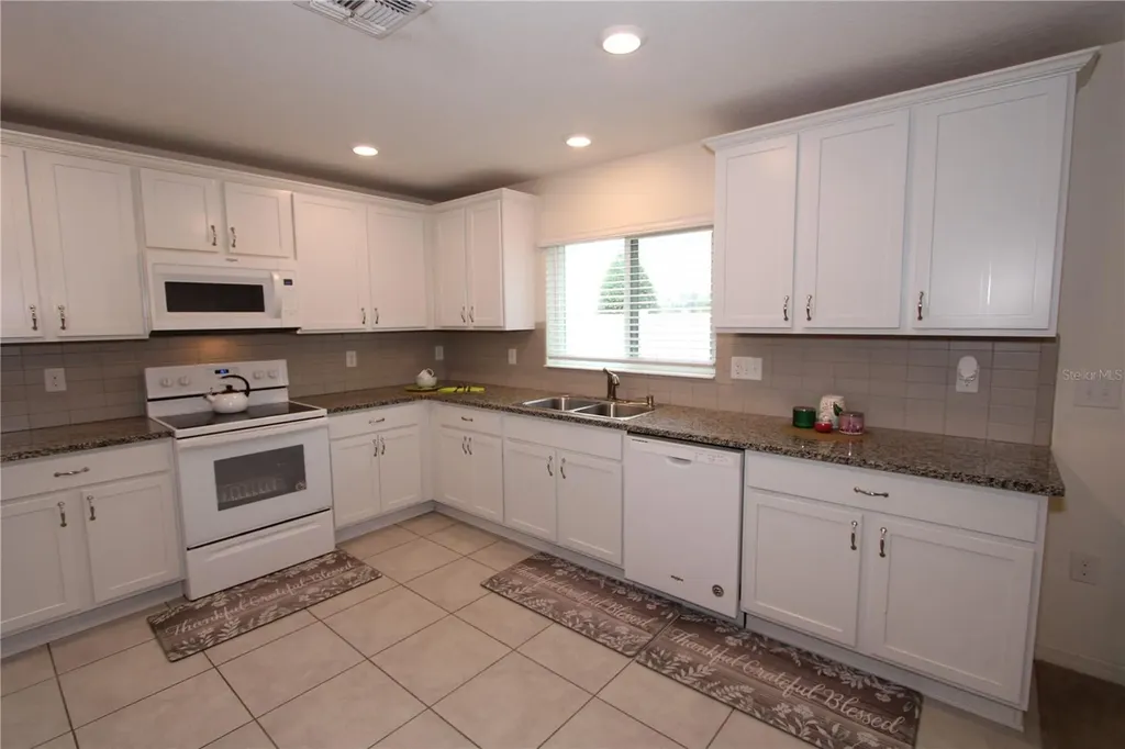 366 Preserve Pointe Boulevard Davenport FL 33837