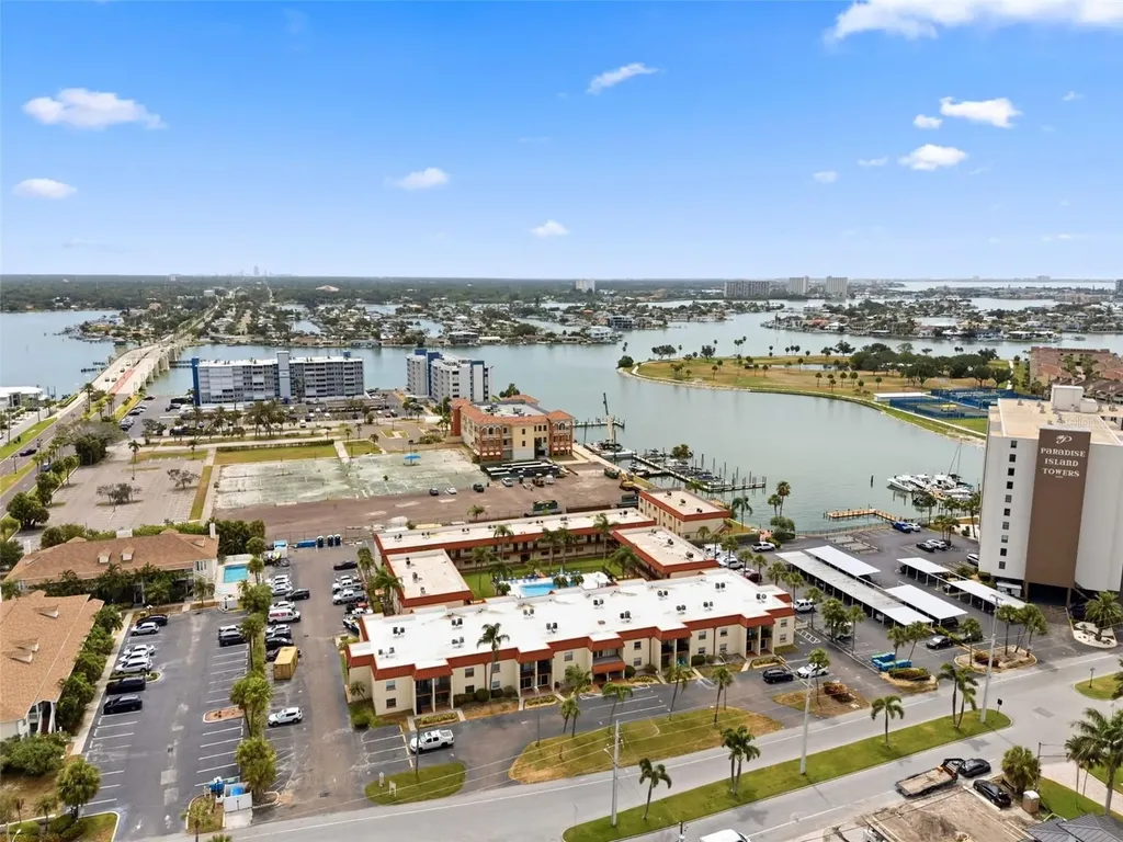 10365 Paradise Boulevard Treasure Island FL 33706