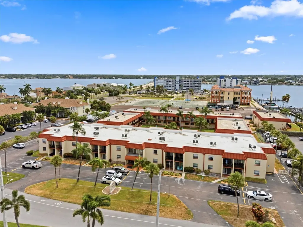 10365 Paradise Boulevard Treasure Island FL 33706