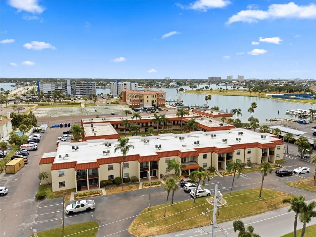10365 Paradise Boulevard Treasure Island FL 33706