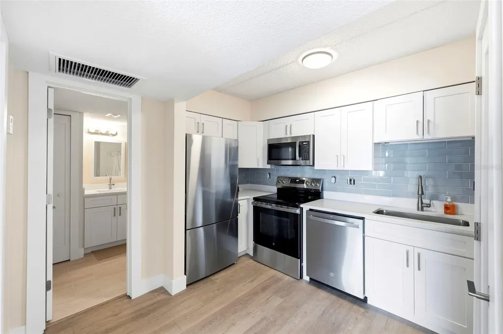 10365 Paradise Boulevard Treasure Island FL 33706