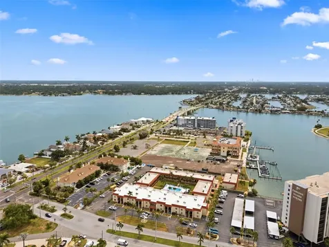 10365 Paradise Boulevard Treasure Island FL 33706
