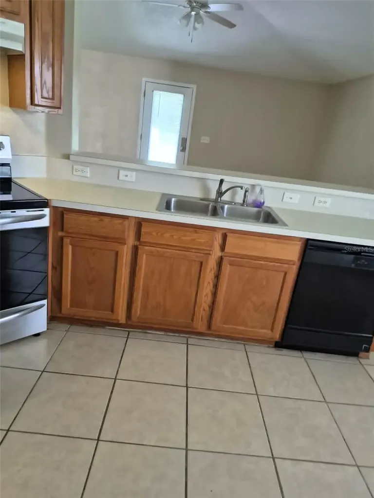 9 Sleepy Hollow Trail Palm Coast FL 32164