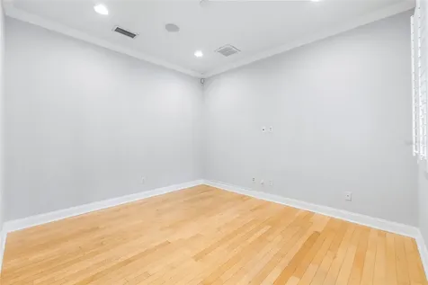 6039 Printery Street Tampa FL 33616
