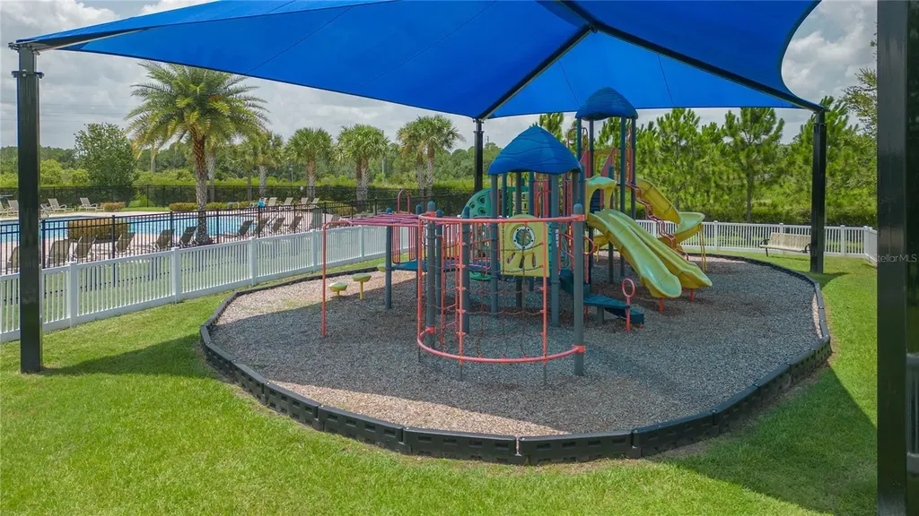 35171 Crescent Creek Drive Zephyrhills FL 33541